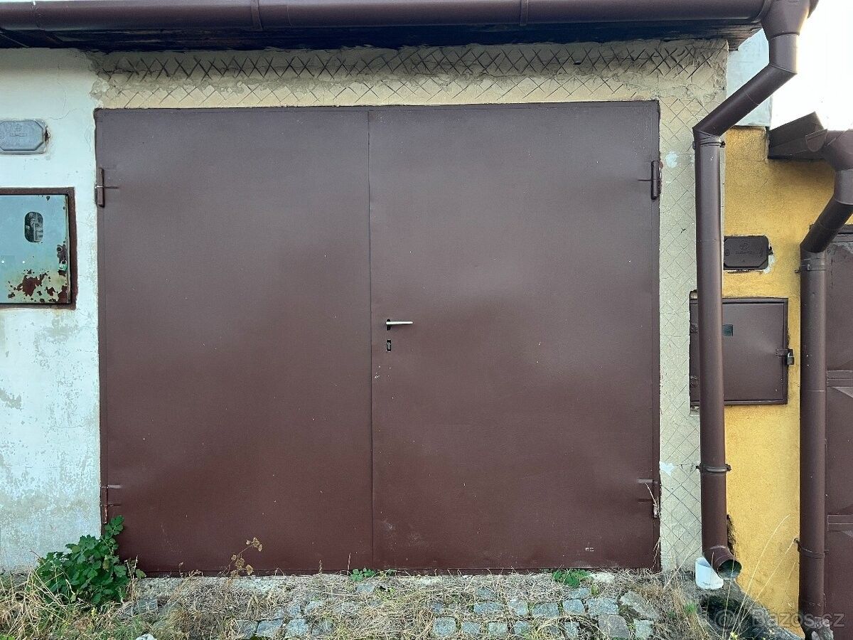 Garáže, Kyjov, 697 01