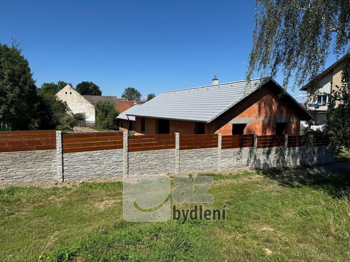 Prodej dům - Týn nad Vltavou, 375 01, 98 m²