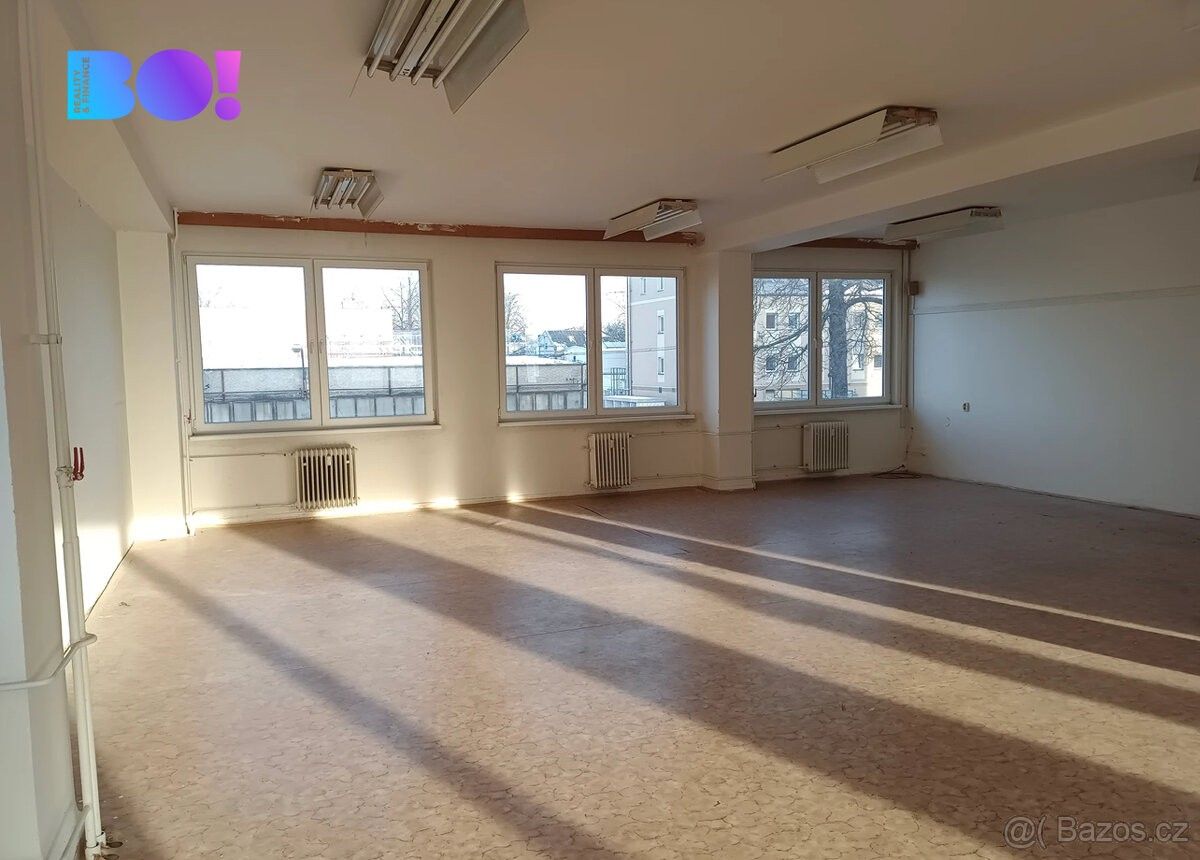 Kanceláře, Ostrava, 703 00