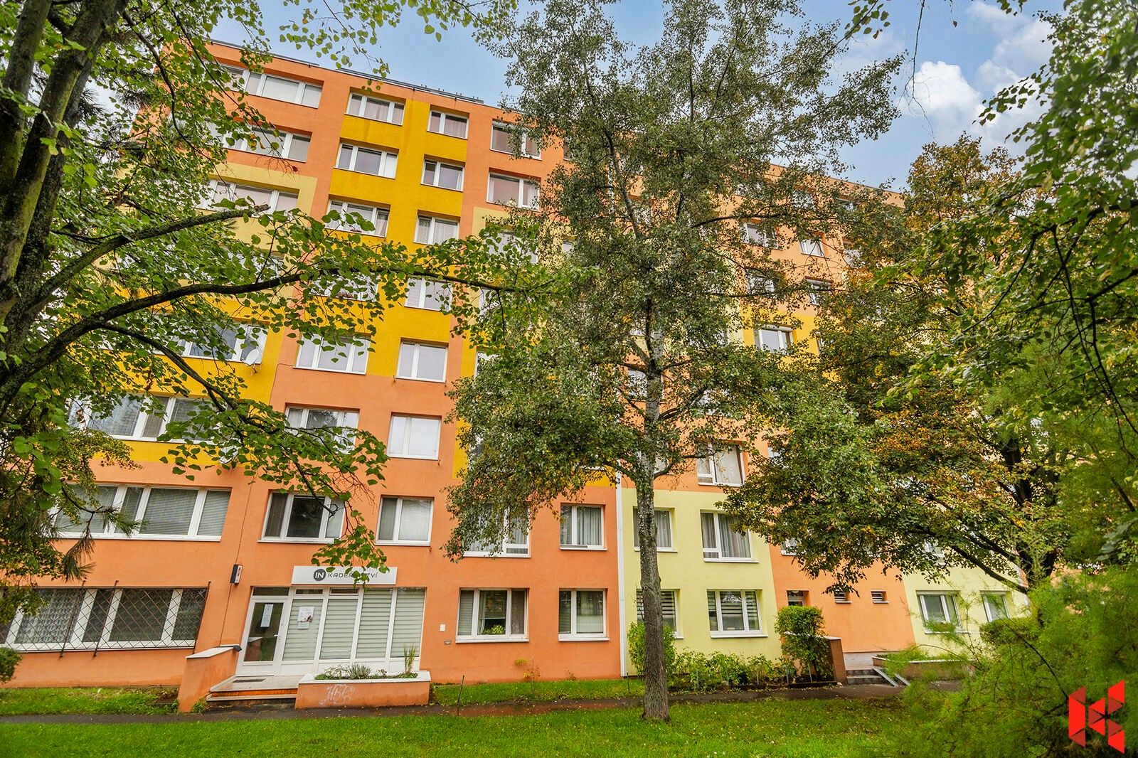 Prodej byt 3+1 - Přímětická, Praha, 68 m²