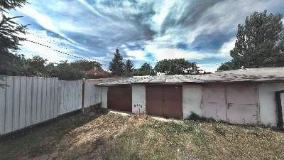 Garáže, Kolín, 280 02