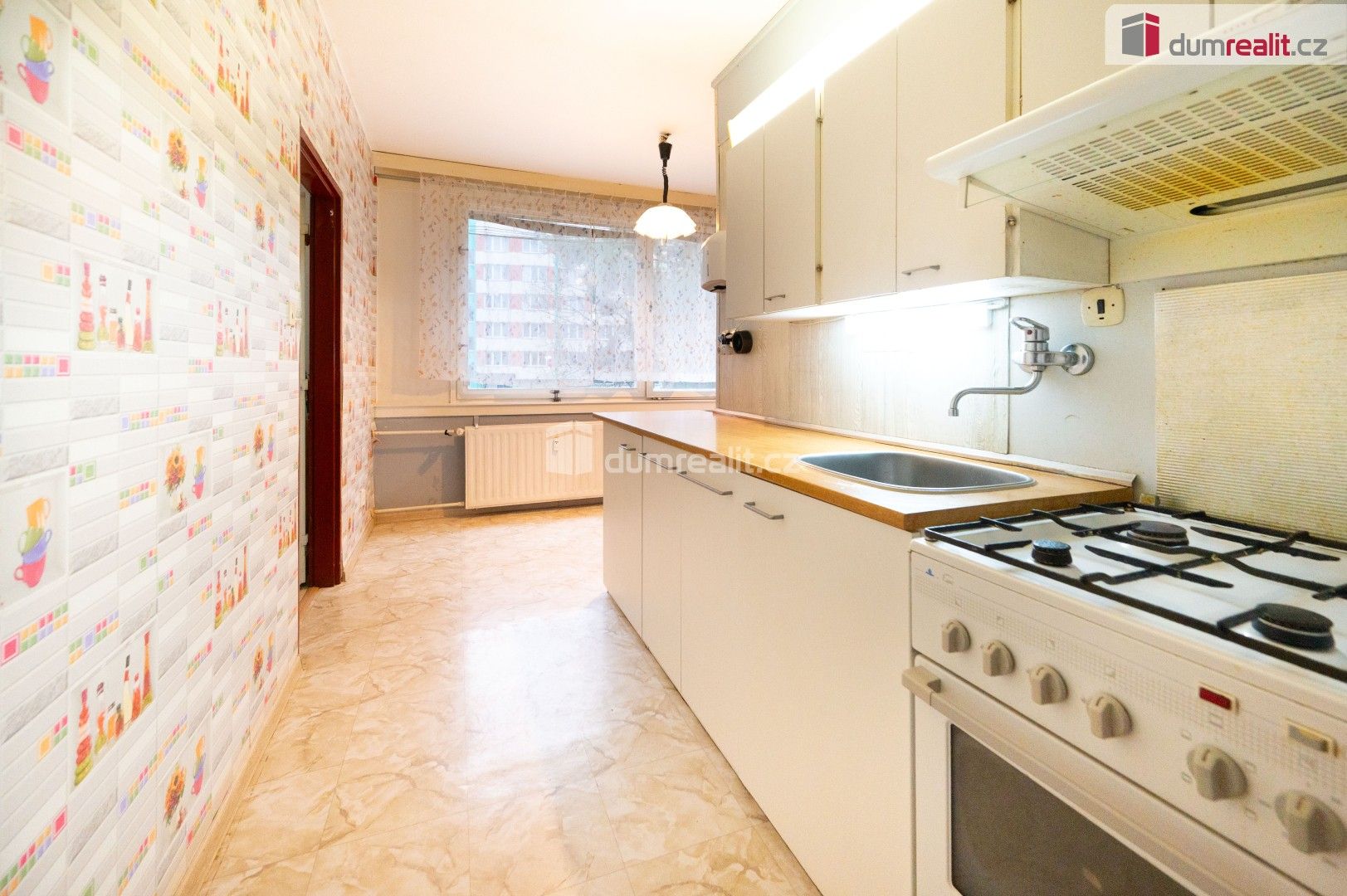 1+1, Sídliště Plešivec, Český Krumlov, 43 m²