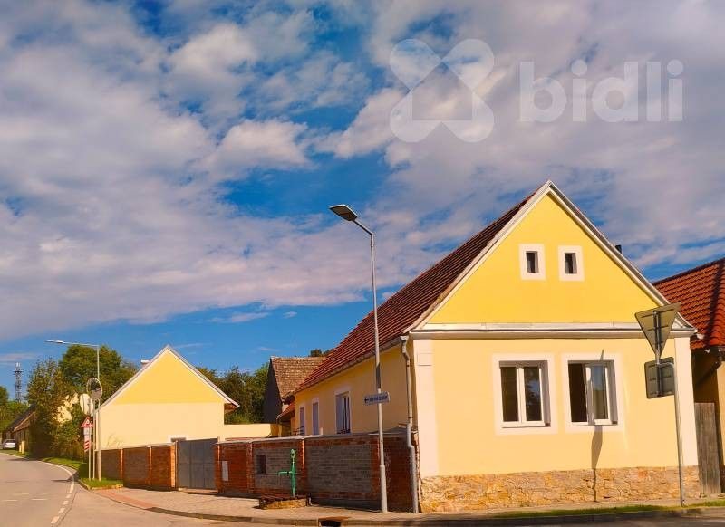 Ostatní, Temelín, 270 m²