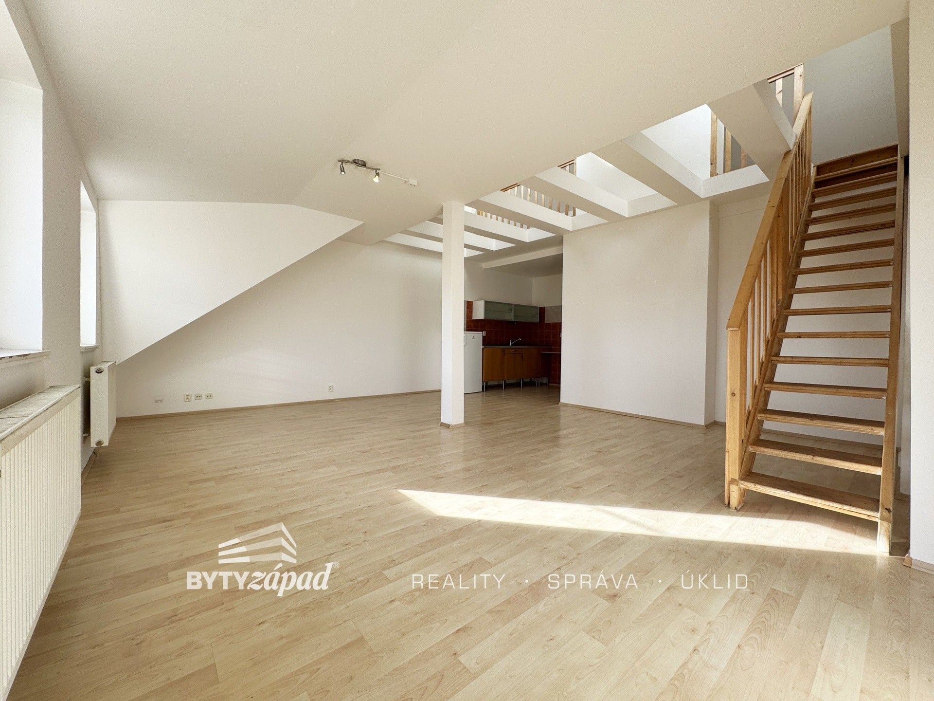 4+kk, náměstí Českých bratří, Plzeň, 118 m²