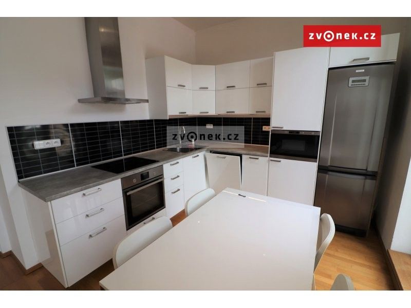 3+kk, Na Neklance, Praha, 76 m²