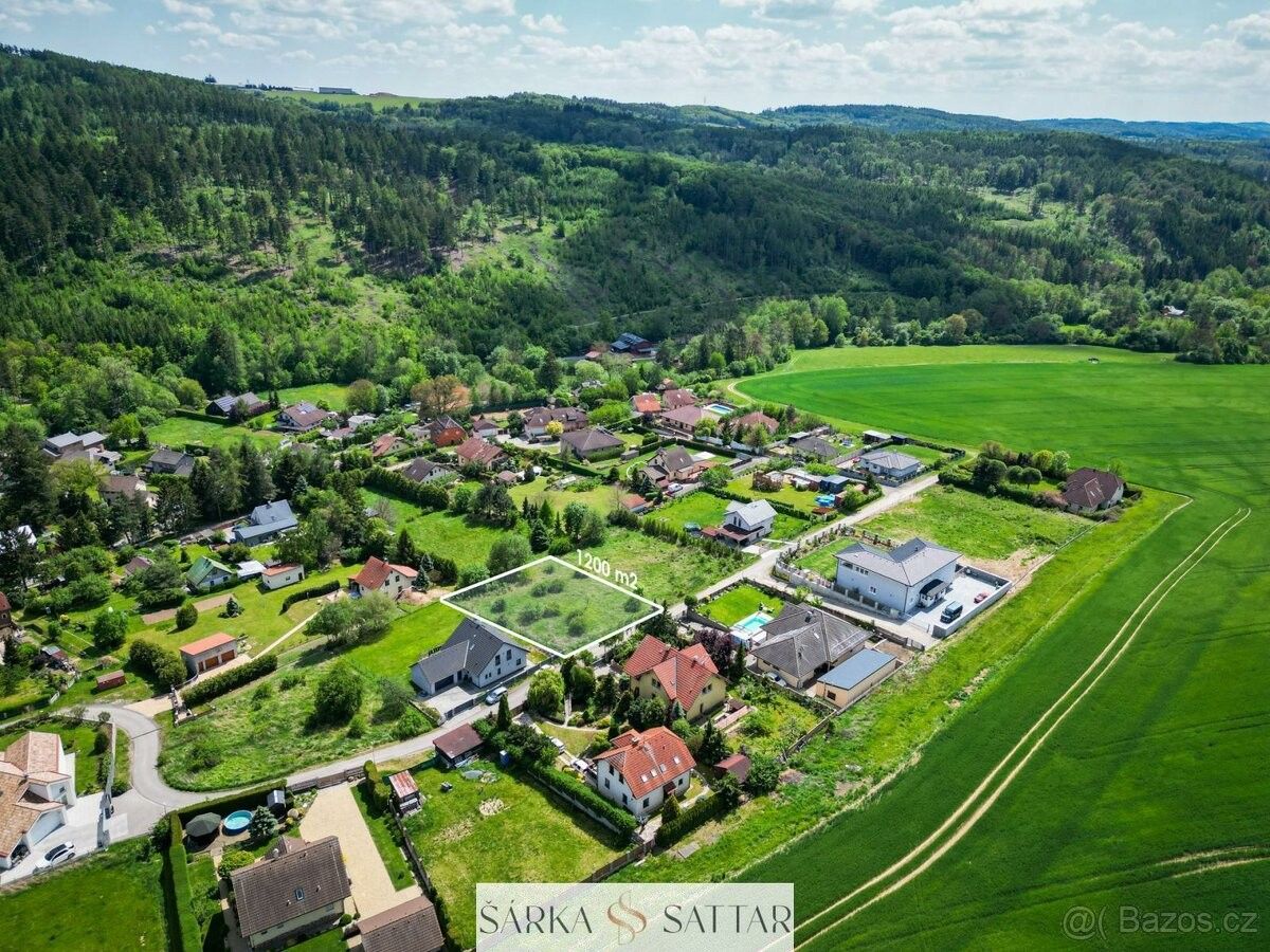 Prodej pozemek pro bydlení - Dolní Břežany, 252 41, 1 200 m²