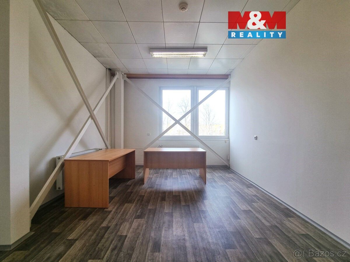 Kanceláře, Hodonín, 695 01