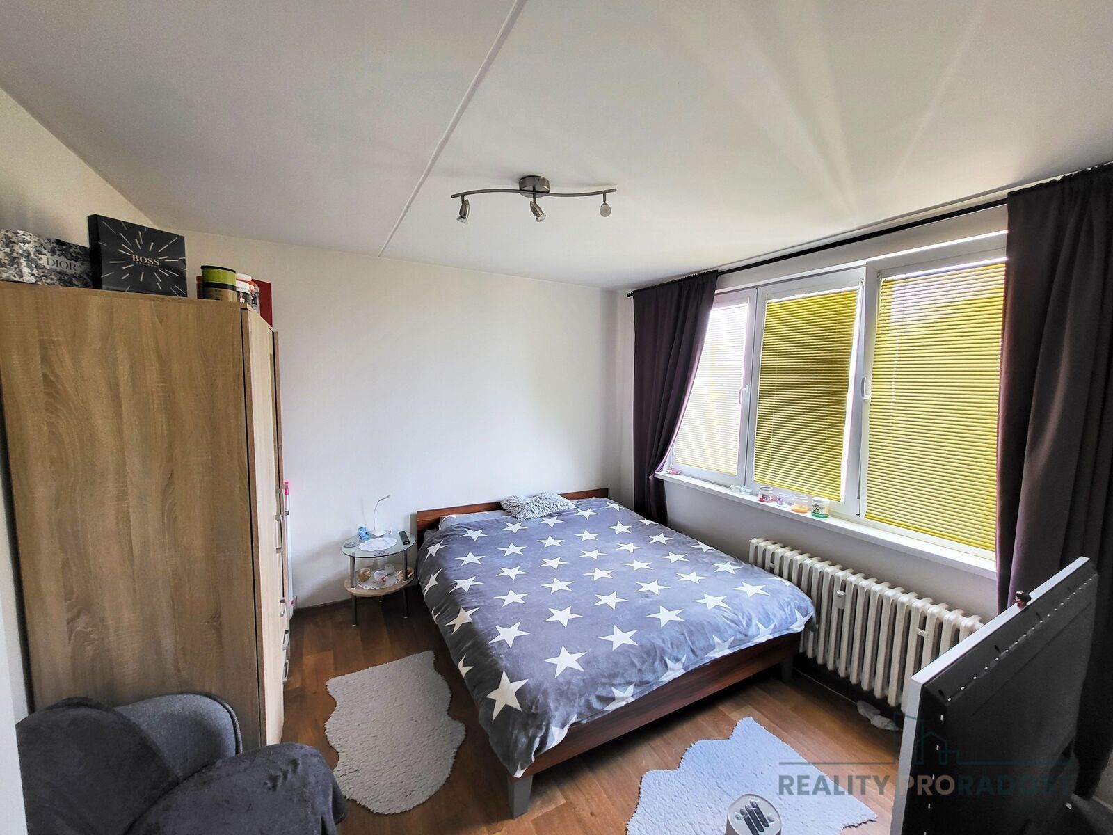 Prodej byt 2+1 - Krhanická, Praha, 53 m²