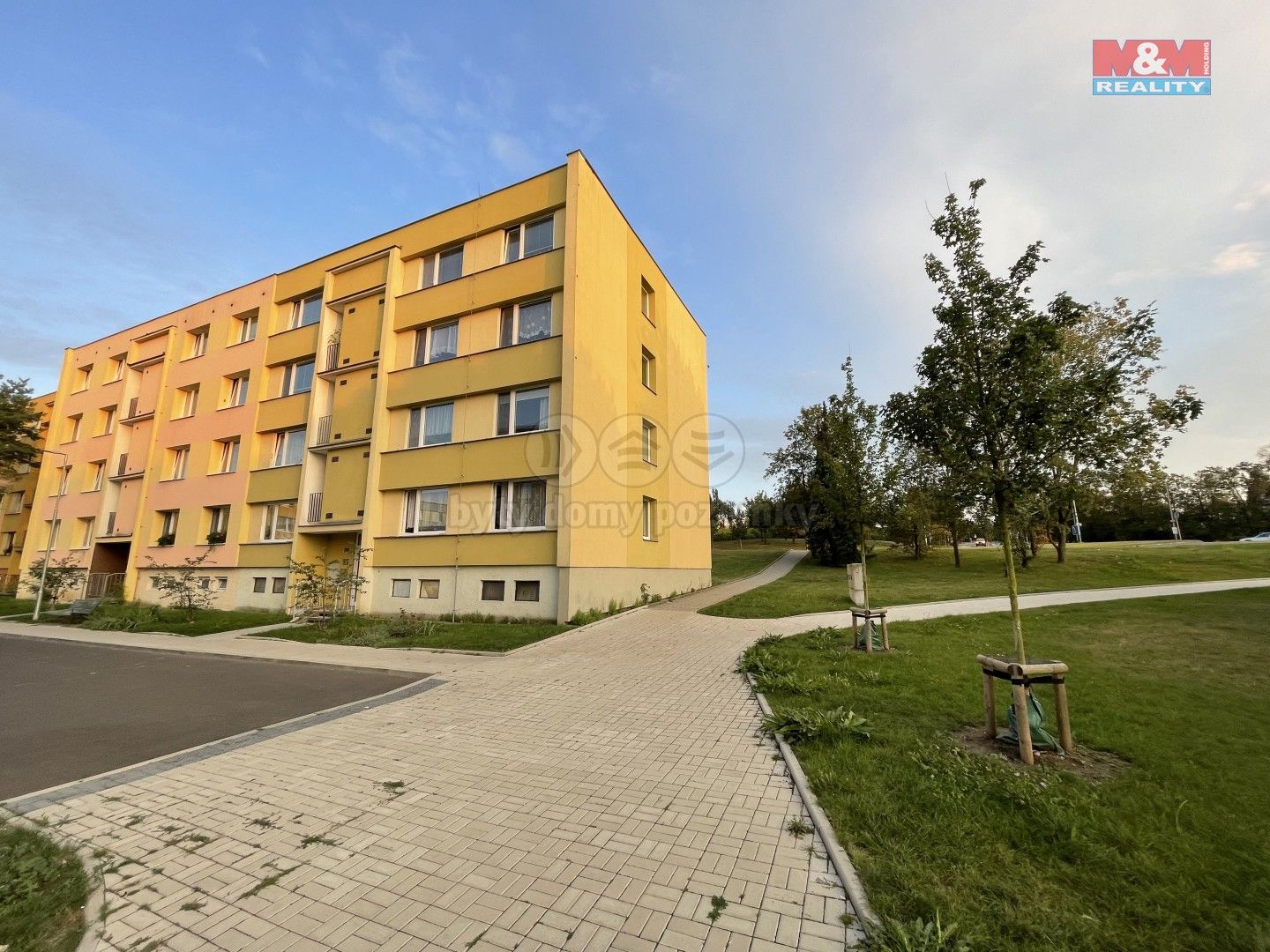 Prodej byt 1+kk - Čs. armády, Louny, 20 m²