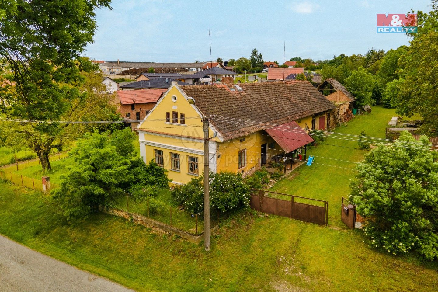 Prodej rodinný dům - Hadačka, Výrov, 80 m²