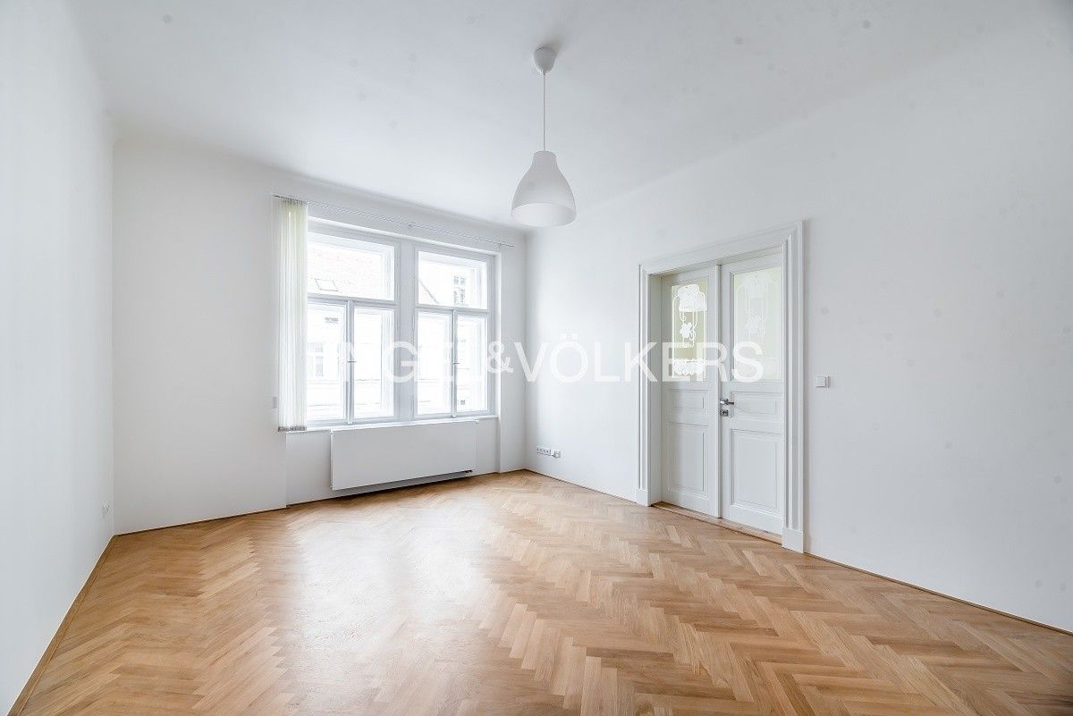 3+1, Ovenecká, Praha, 95 m²