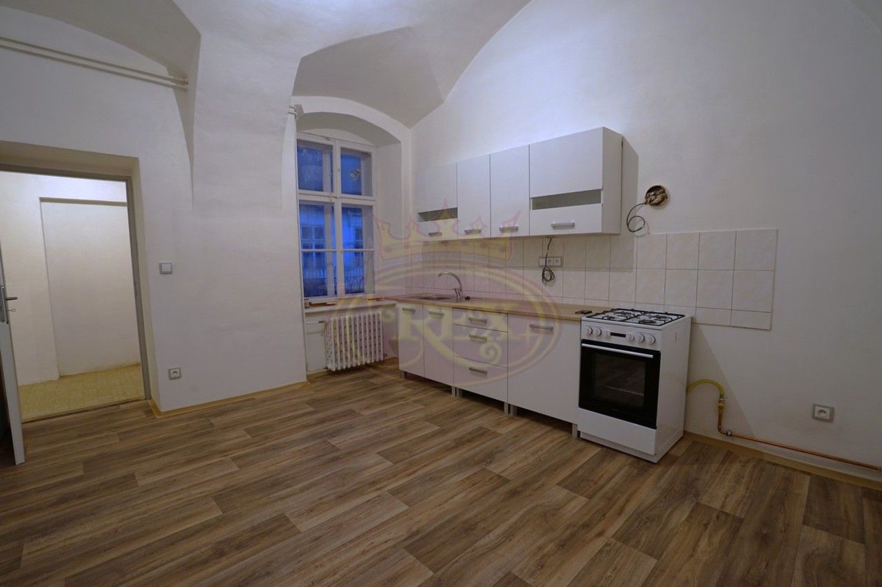 Pronájem byt 2+1 - Školní, Jaroměř, 81 m²