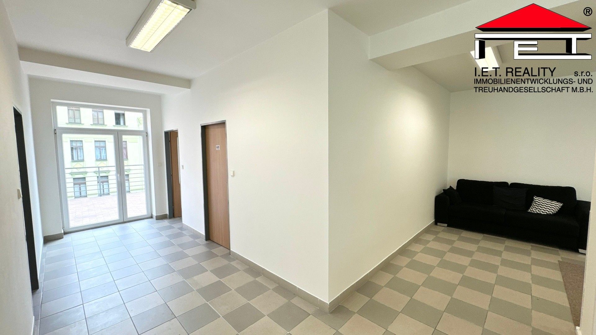 Pronájem kancelář - Cejl, Brno, 162 m²