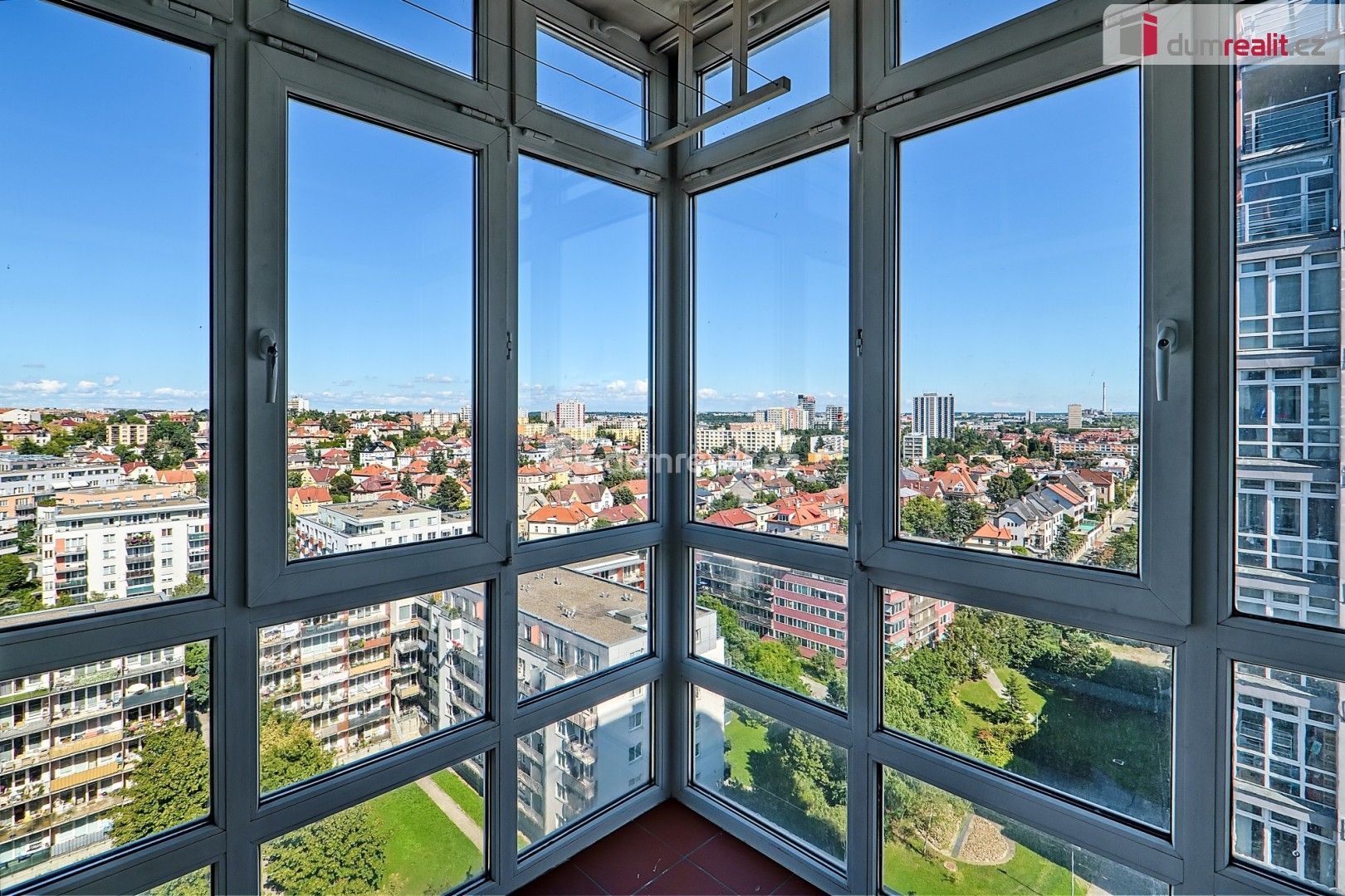 3+kk, Vinohradská, Praha, 78 m²