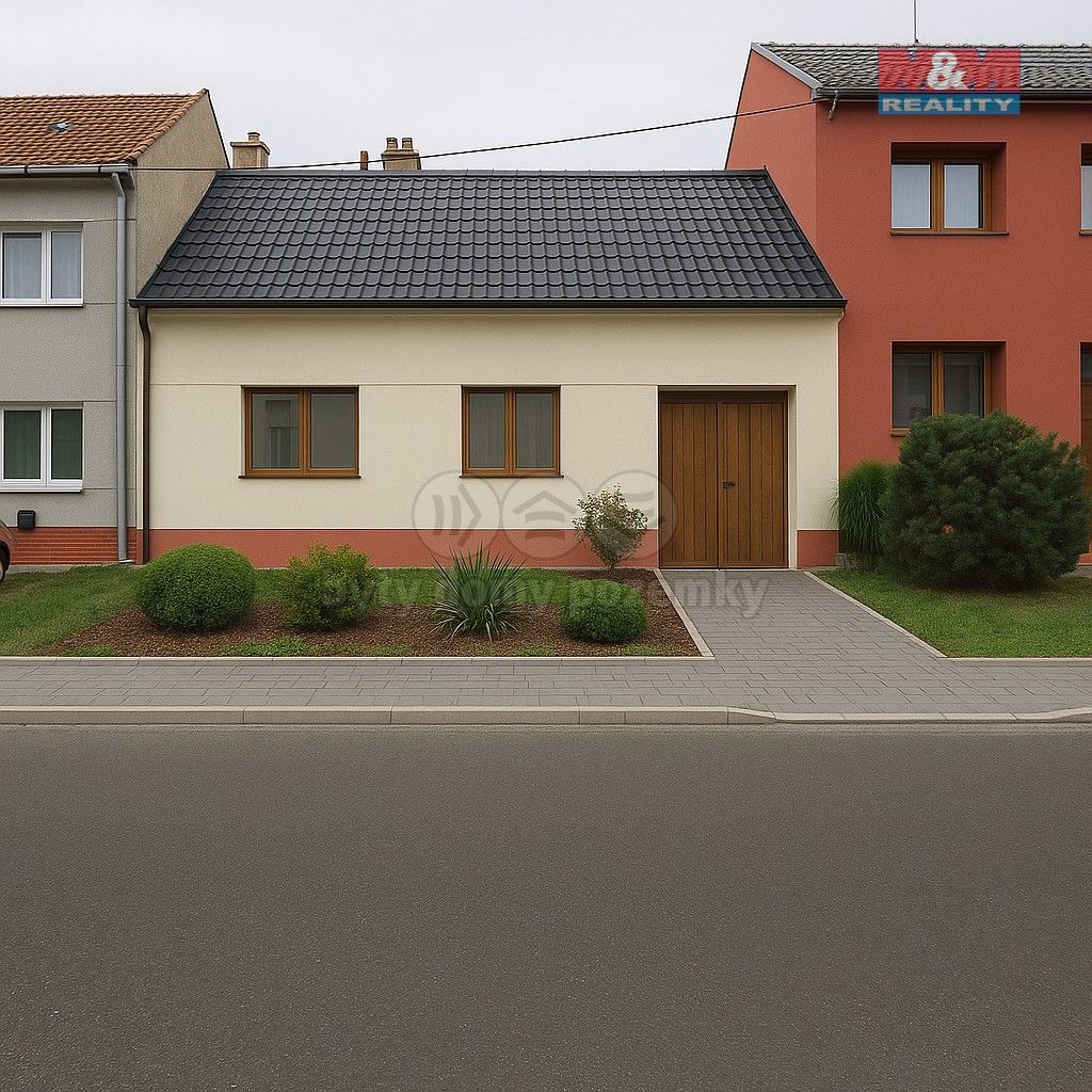 Rodinné domy, Za kostelem, Ostrožská Nová Ves, 86 m²