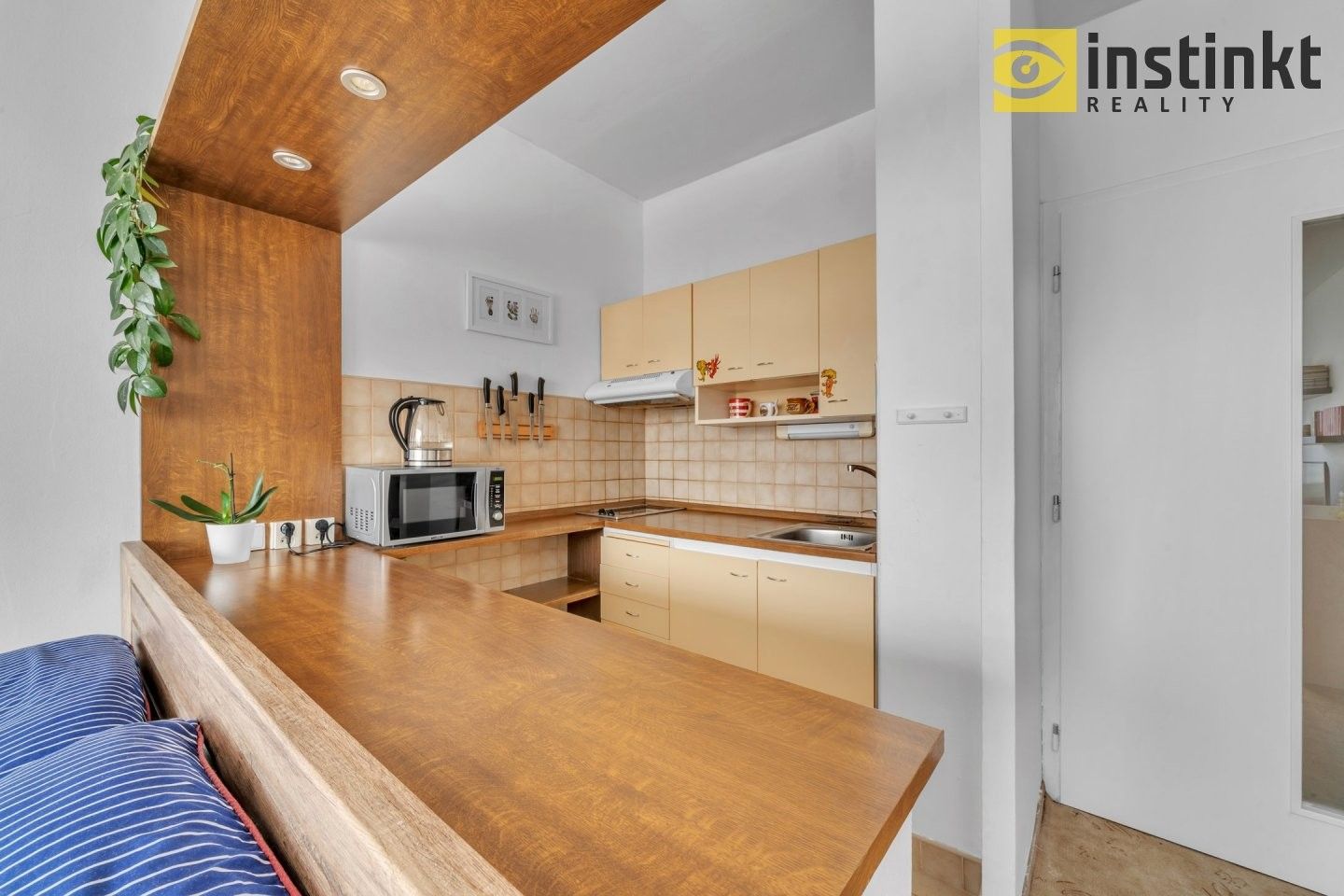 Pronájem byt 1+kk - Schulhoffova, Praha, 29 m²