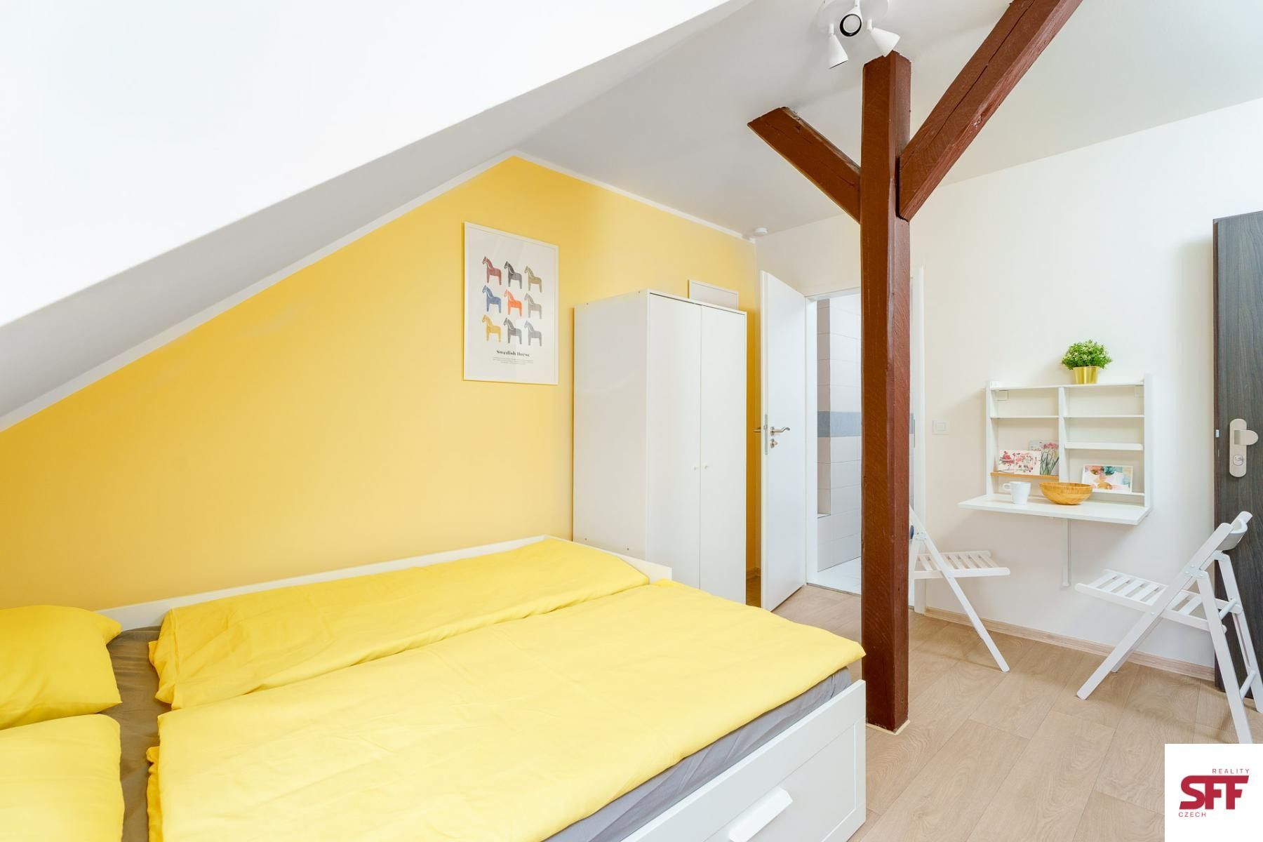 Pronájem byt 1+kk - Čerčanská, Praha, 20 m²