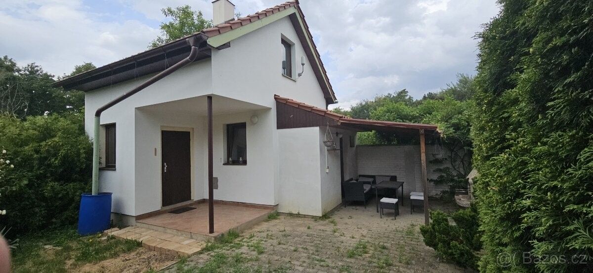 Chaty, Chrudim, 537 01, 30 m²