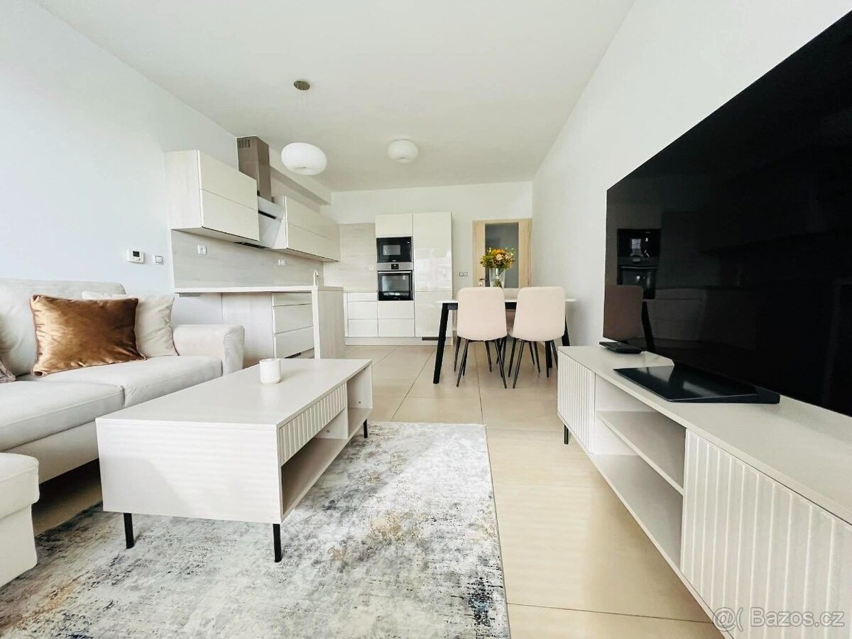 Byty, Moravany u Brna, 664 48