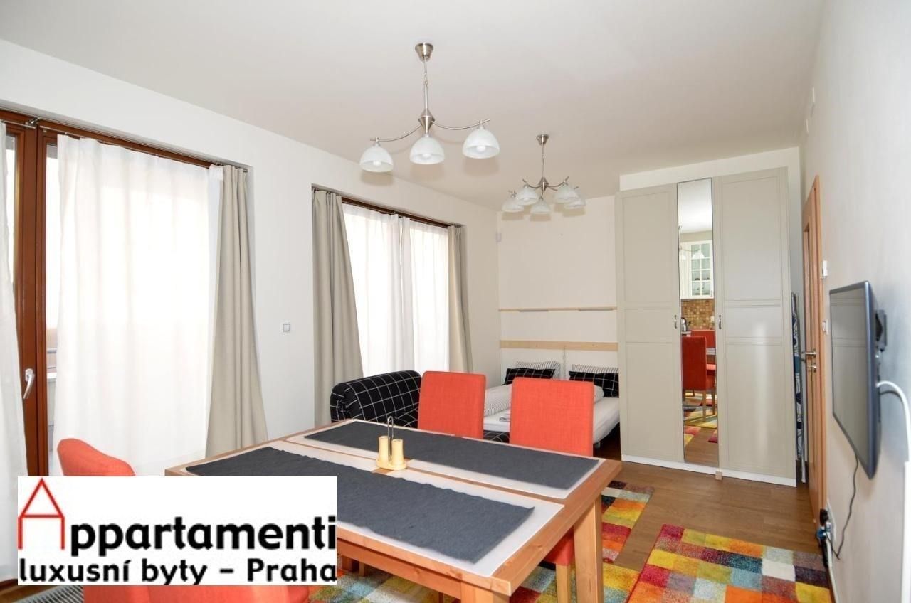 1+kk, Mozartova, Praha, 34 m²