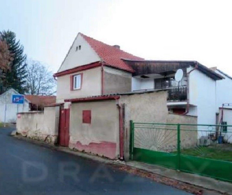 Prodej rodinný dům - Smetanova, Slavětín, 90 m²