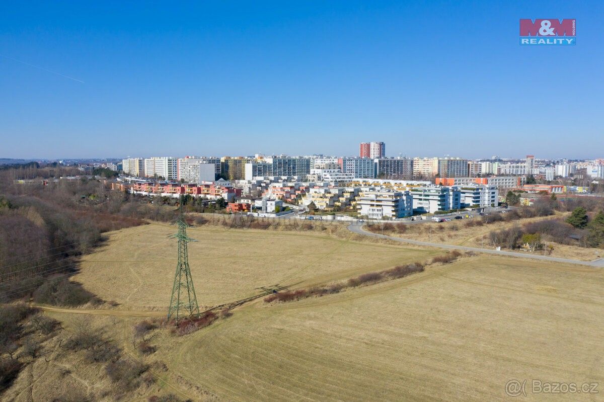 Prodej pozemek - Praha, 155 00, 23 769 m²