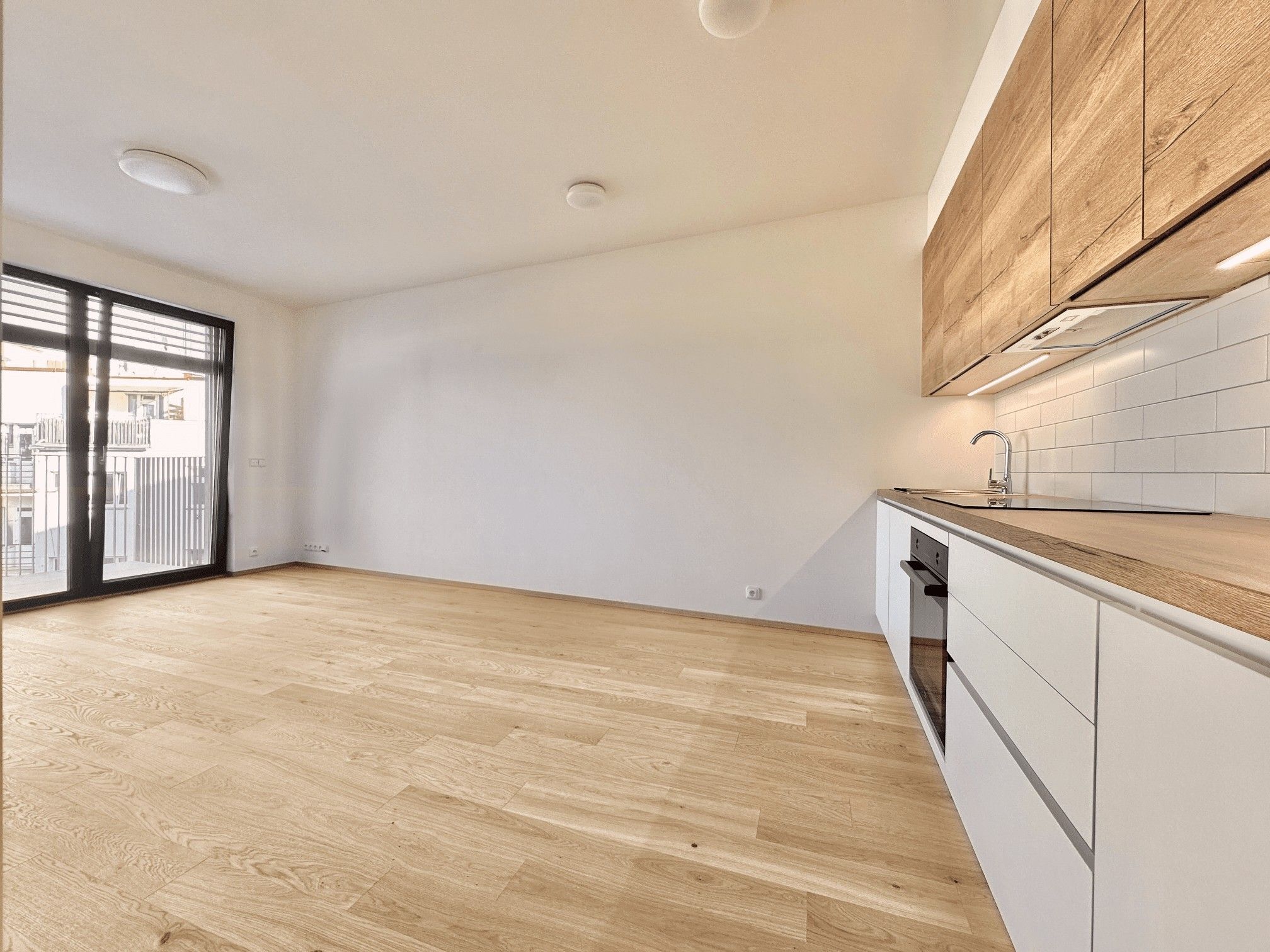 Pronájem byt 2+kk - Kloboučnická, Praha, 47 m²