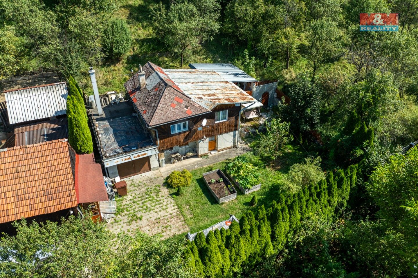 Prodej rodinný dům - Janová, 140 m²