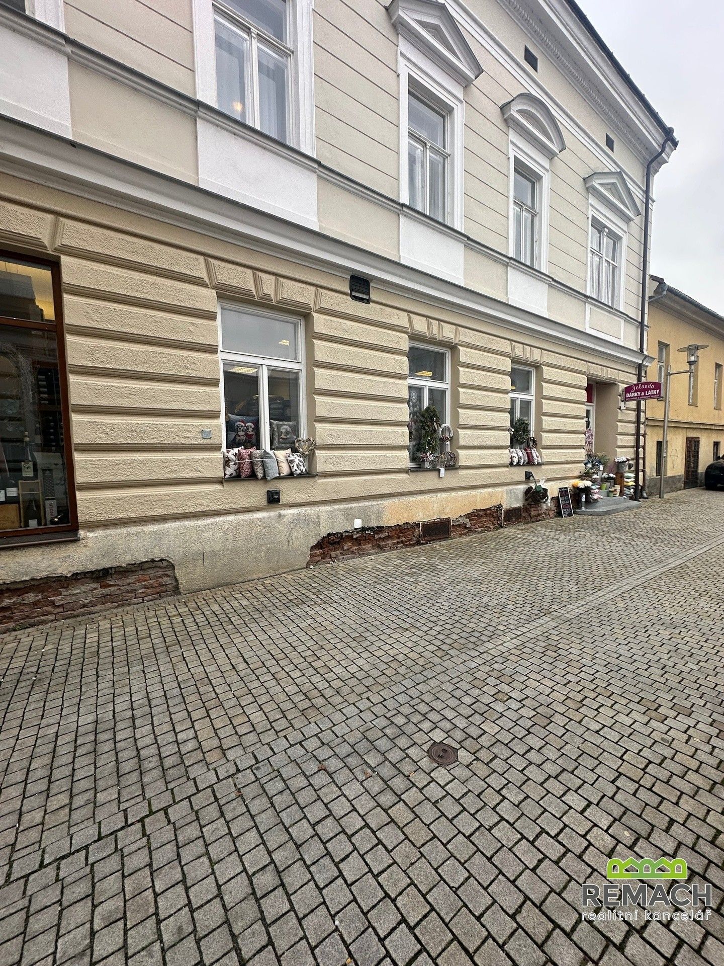 Obchodní prostory, Šromova, Uherské Hradiště, 70 m²