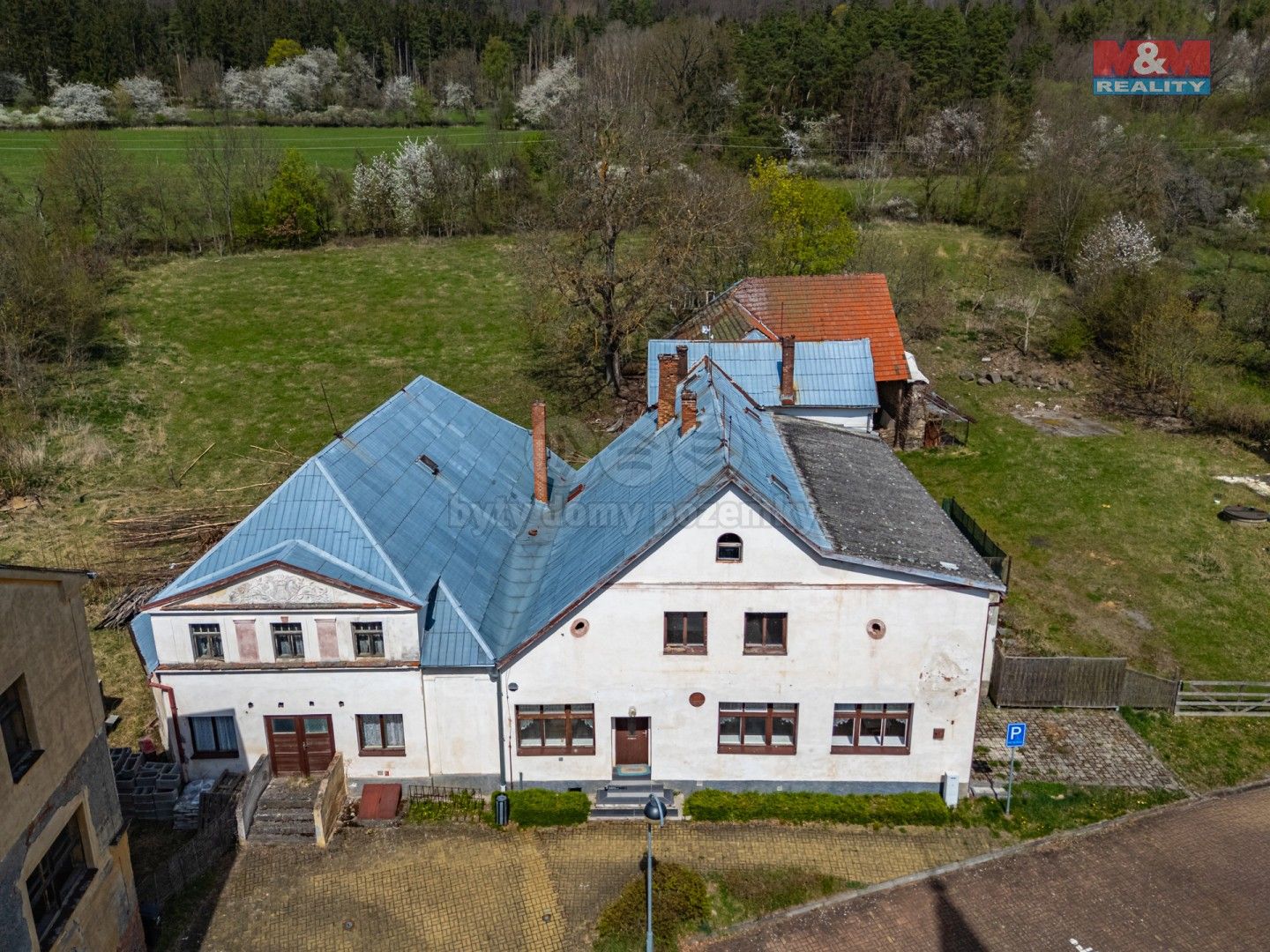 Obchodní prostory, Okrouhlé Hradiště, Konstantinovy Lázně, 1 000 m²