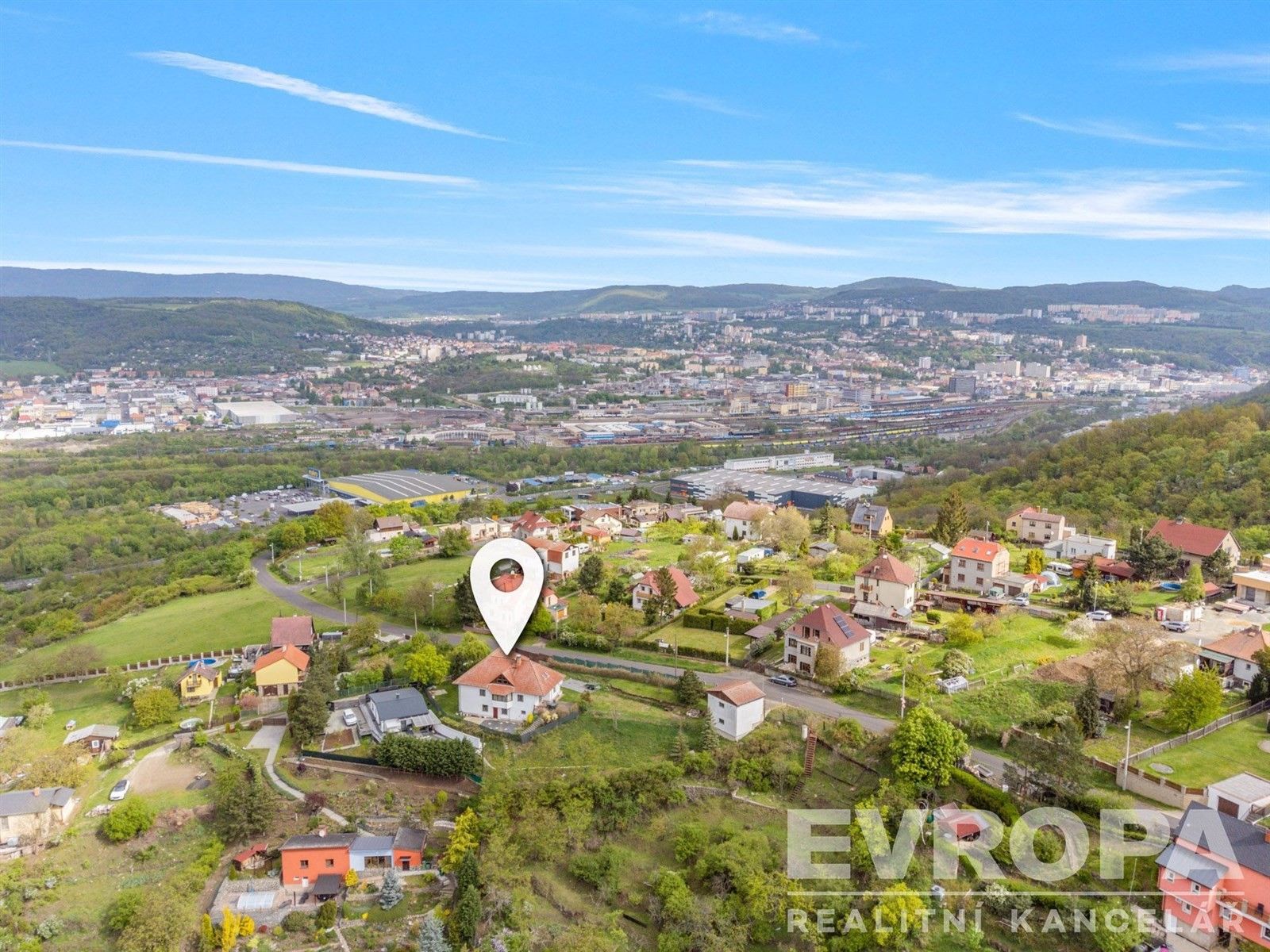 Rodinné domy, Hostovická, Ústí nad Labem, 300 m²