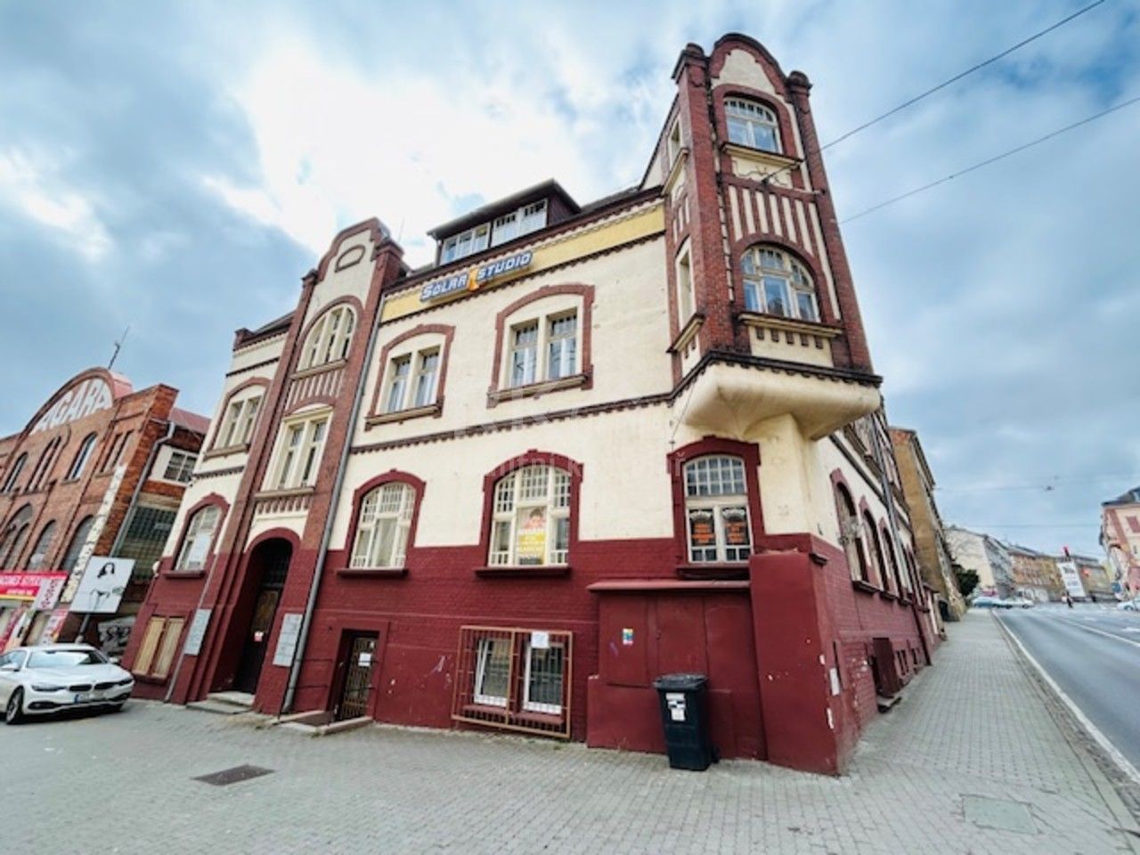 Obchodní prostory, Evropská, Cheb, 57 m²