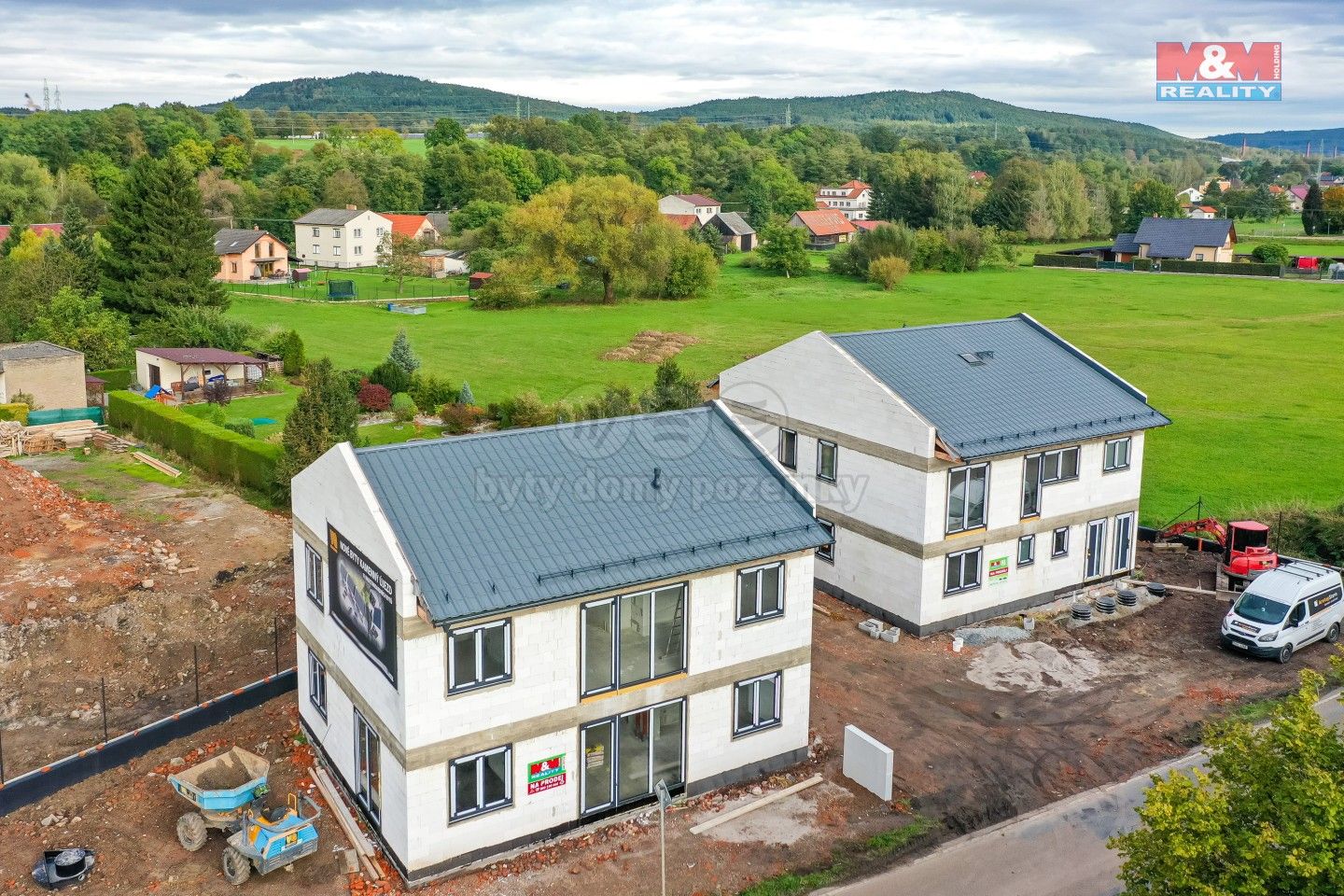 2+kk, Kamenný Újezd, 61 m²