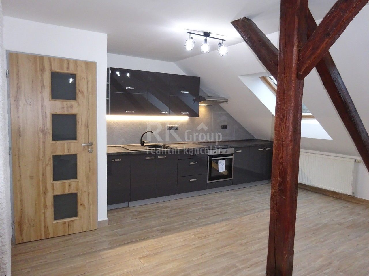 3+kk, Husova, Beroun, 72 m²