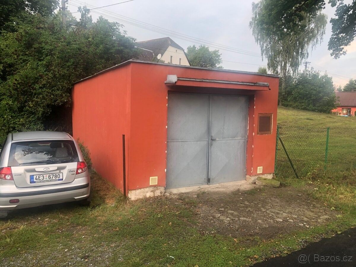 Garáže, Banín, 568 02