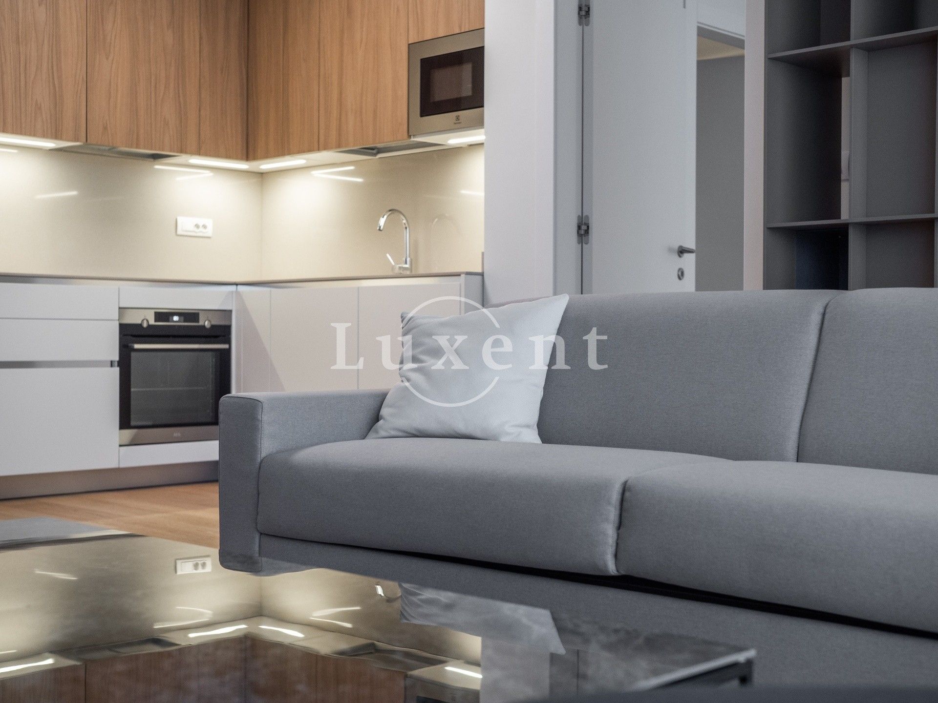 Pronájem byt 2+kk - Holečkova, Praha, 72 m²