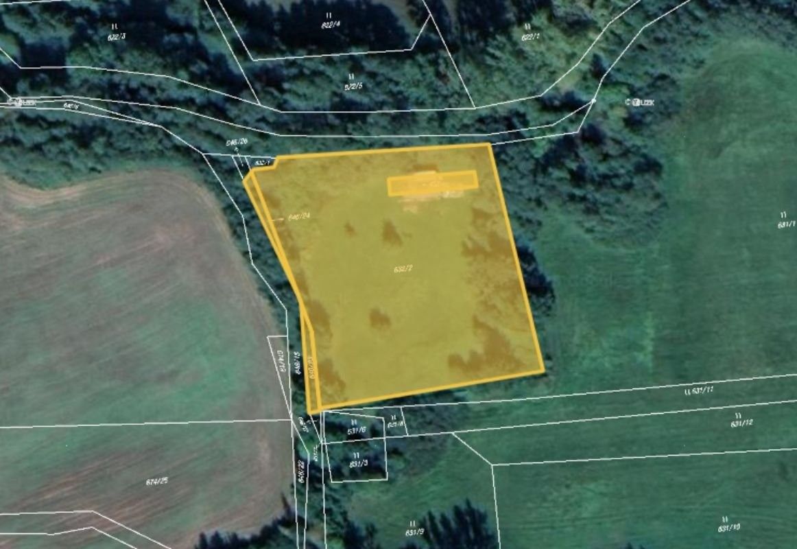 Louky, Lomnice nad Lužnicí, 5 948 m²