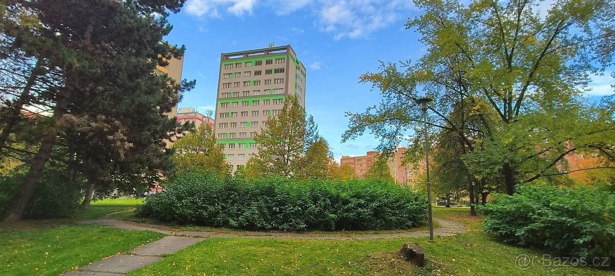 Byty, Ostrava, 700 30