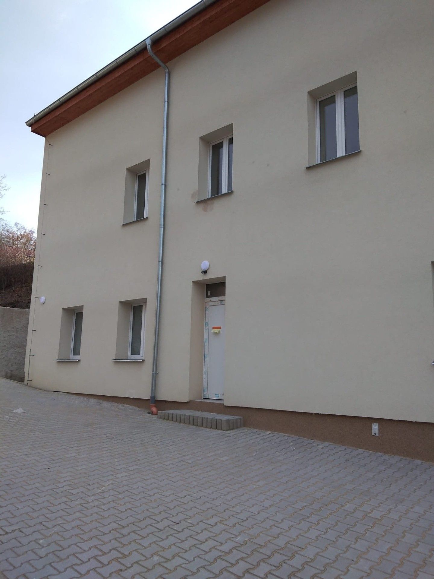 1+kk, Hradčanská, Kladno, 33 m²