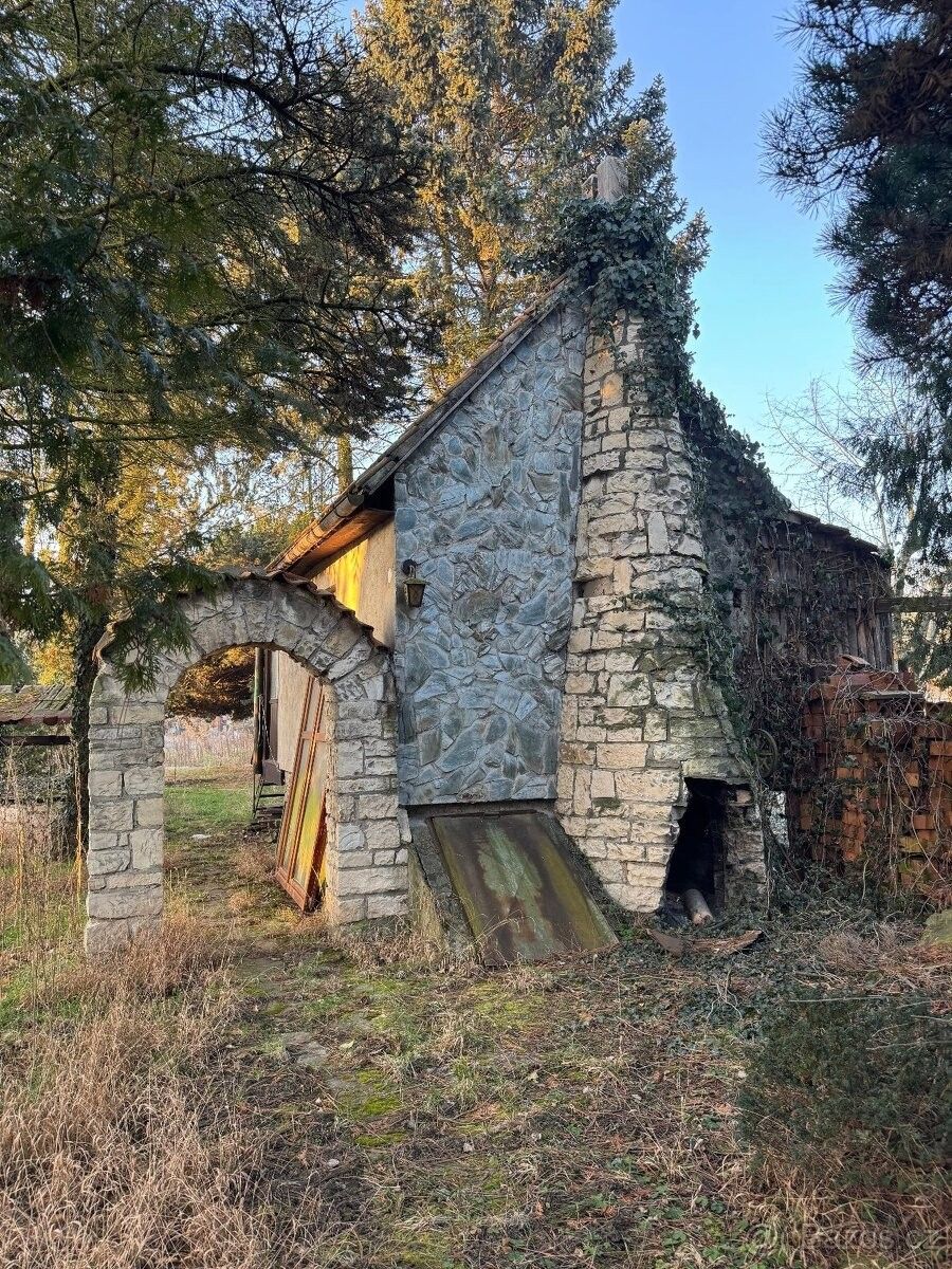 Chaty, Louny, 440 01