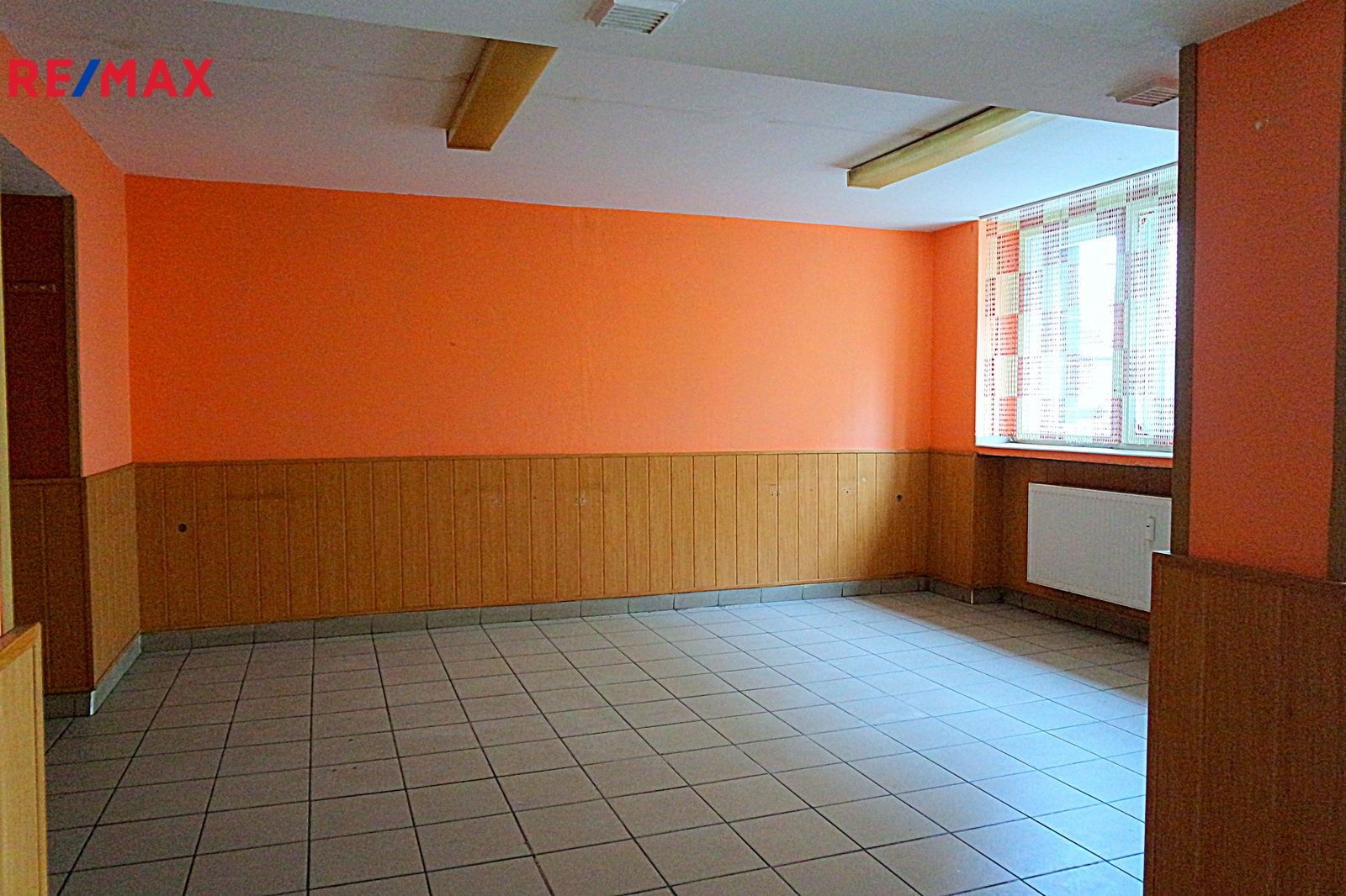 Pronájem obchodní prostory - Mánesova, Hradec Králové, 90 m²