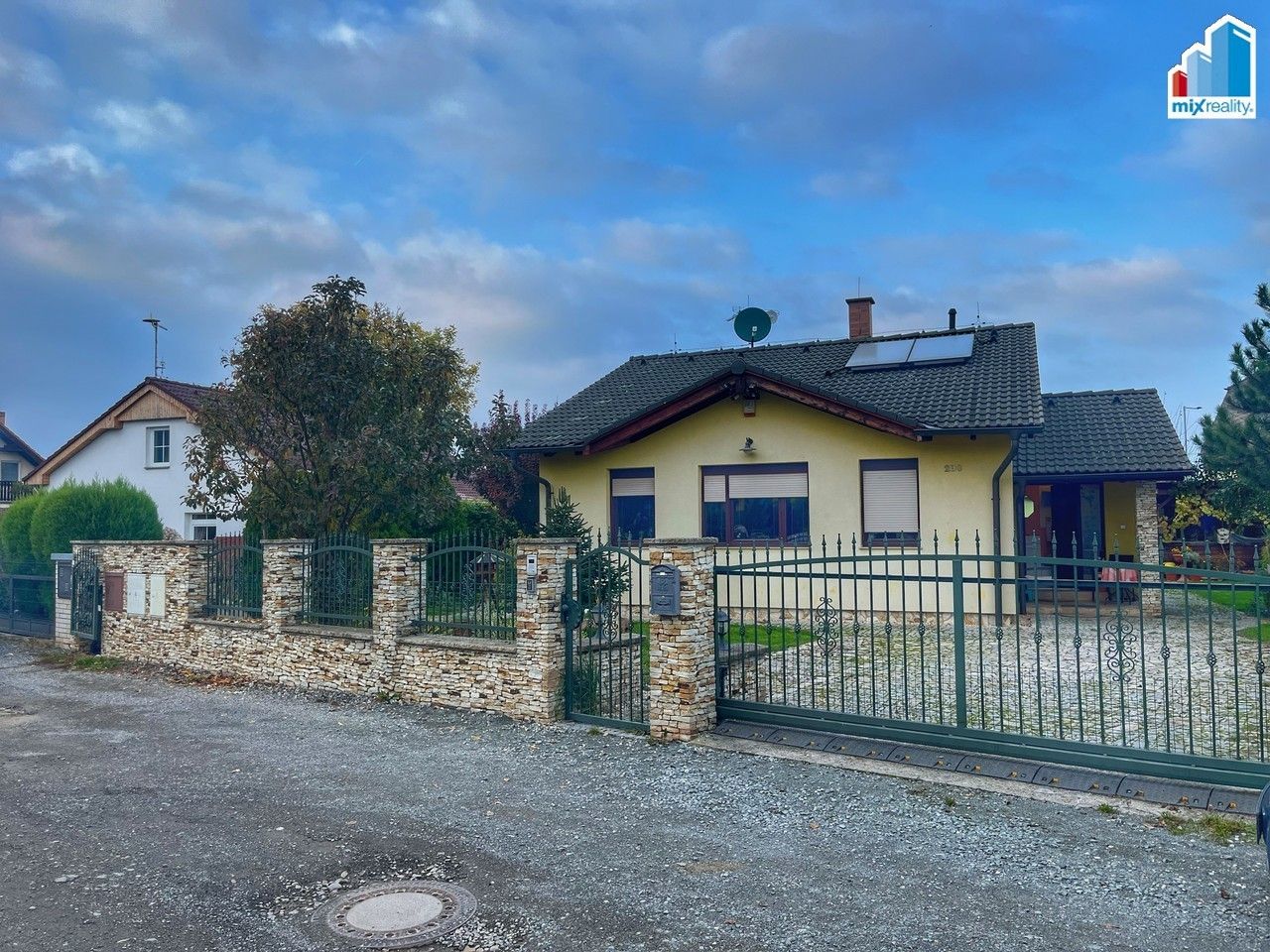 Prodej rodinný dům - Odbojáře Josefa Fischera, Bdeněves, 91 m²