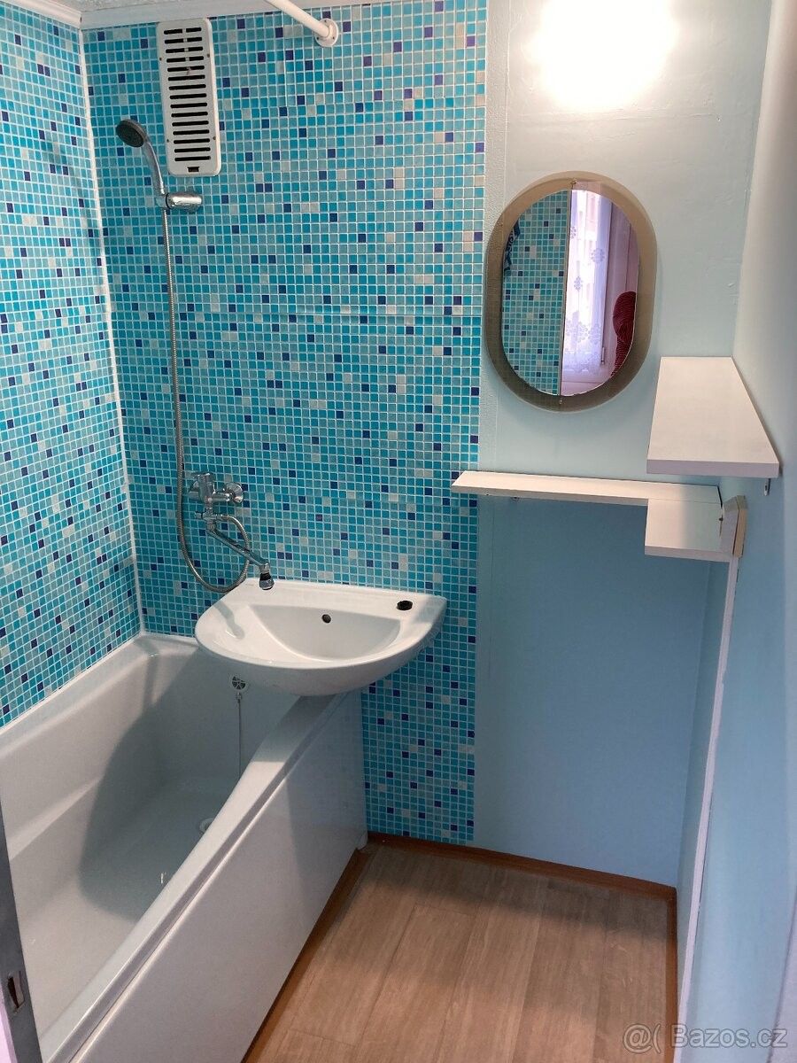 Byty, Krupka, 417 42