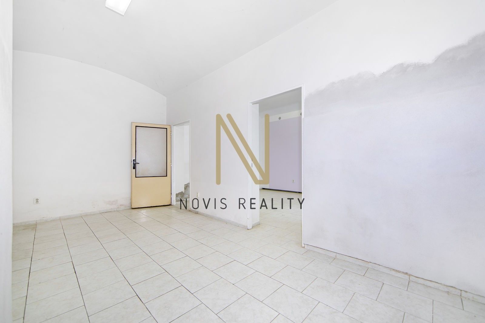 Kanceláře, Klatovská třída, Plzeň, 37 m²