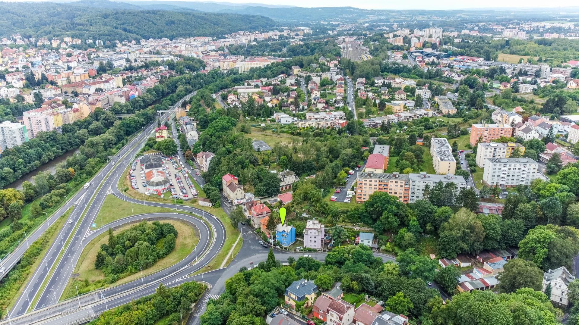 Činžovní domy, Teplárenská, Karlovy Vary, 197 m²