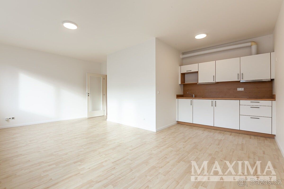 1+kk, Praha, 100 00, 43 m²