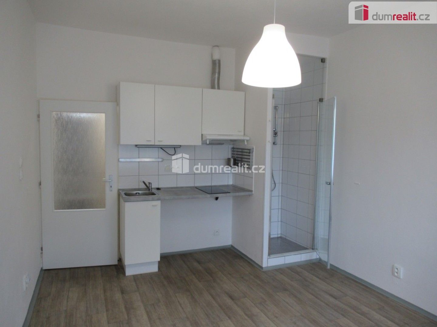 Pronájem byt 1+kk - Týmlova, Praha, 19 m²