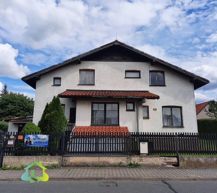 Prodej rodinný dům - Průhonická, Jesenice, 250 m²