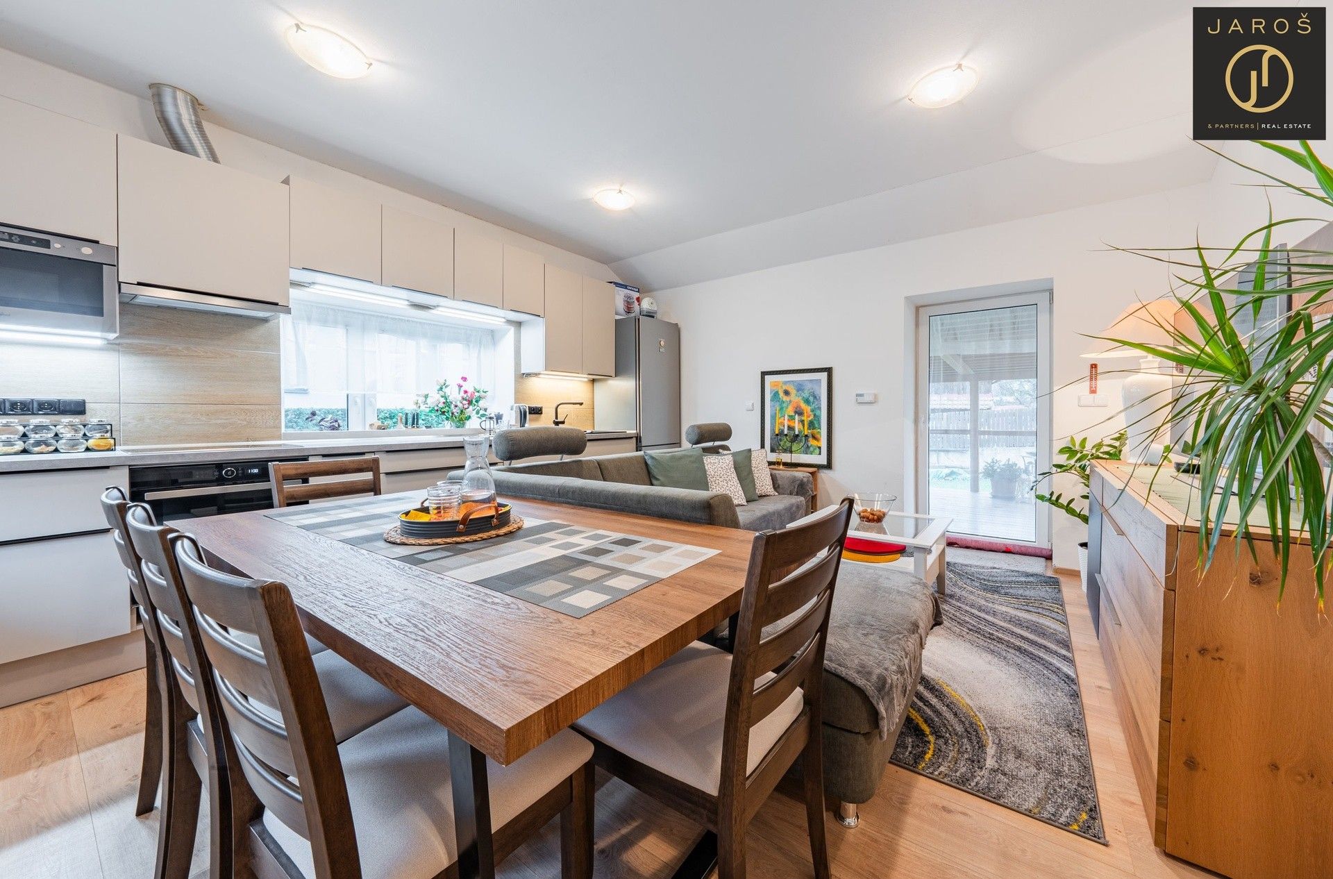 3+kk, U Hřiště, Tuchoměřice, 54 m²