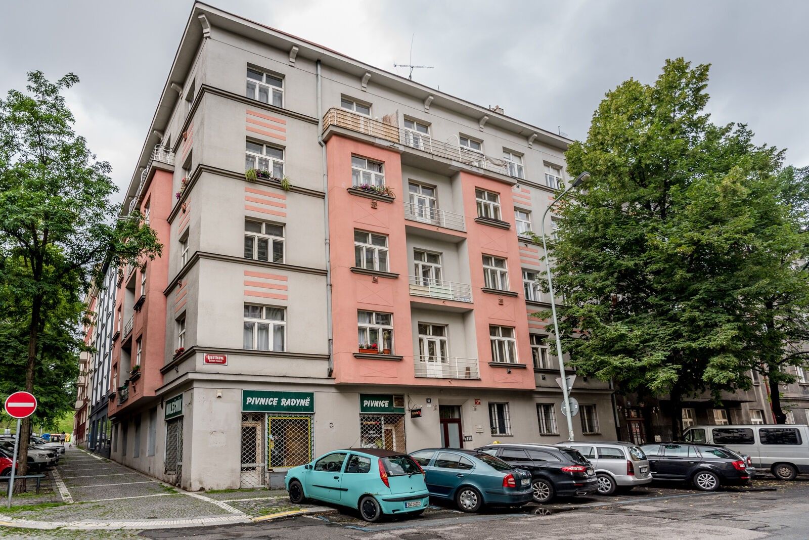 Pronájem byt 2+kk - Žerotínova, Praha, 46 m²